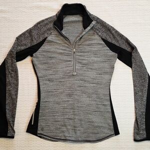 Athleta Heather Gray and Black Women's Light Pullover, Small